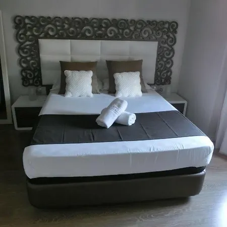 Apartment Total Attics Ii *