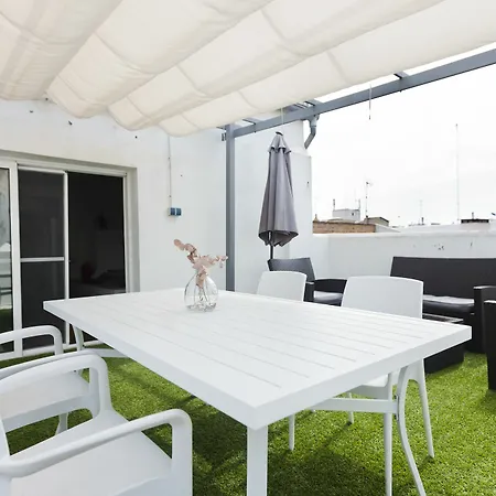Total Attics Ii Apartment *